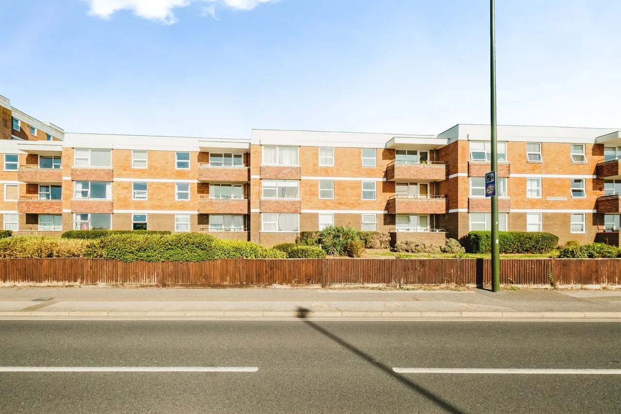 Brighton Road, Lancing, BN15, photo 13