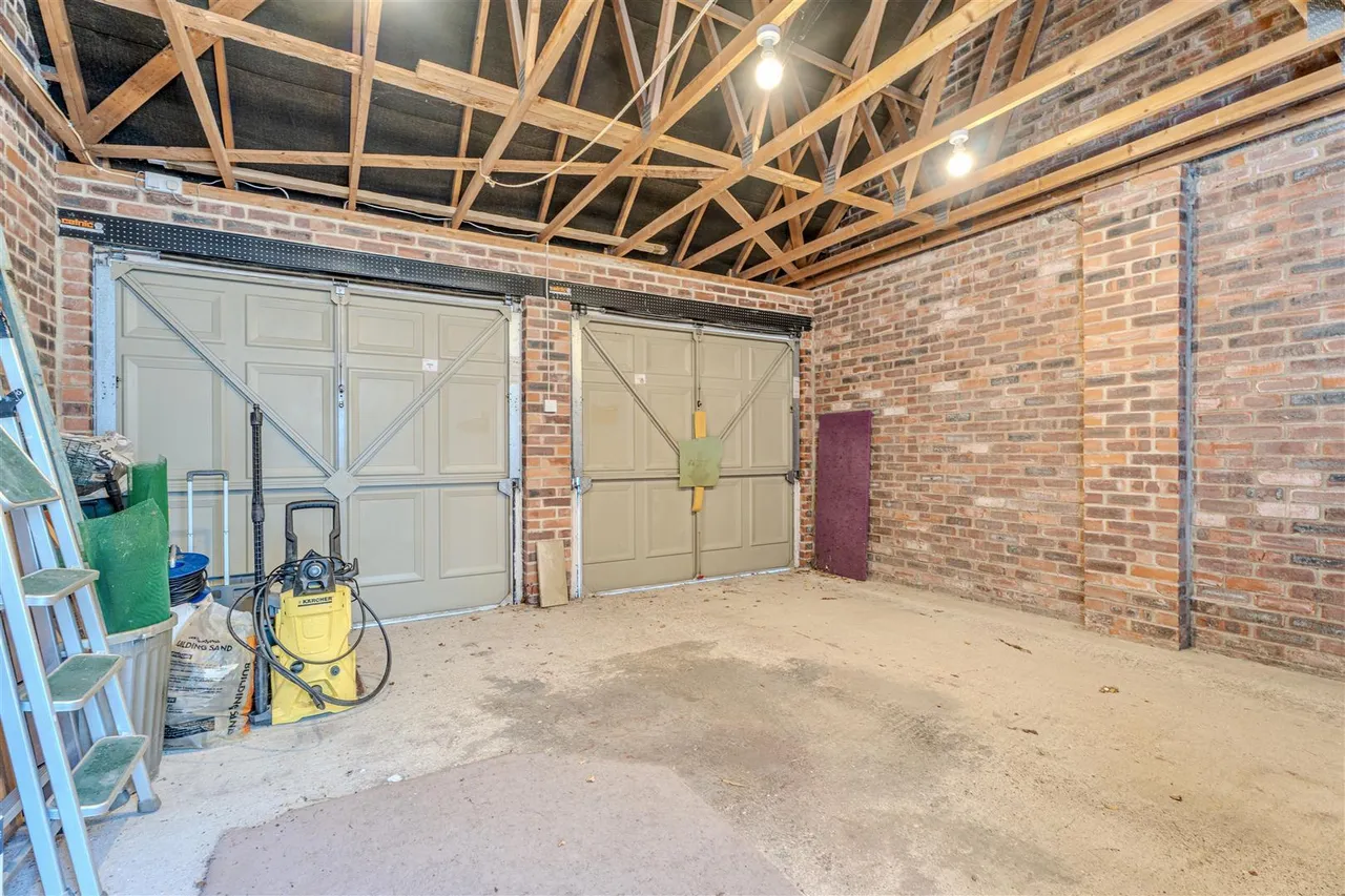Hobbs Park, St. Leonards, BH24, photo 16