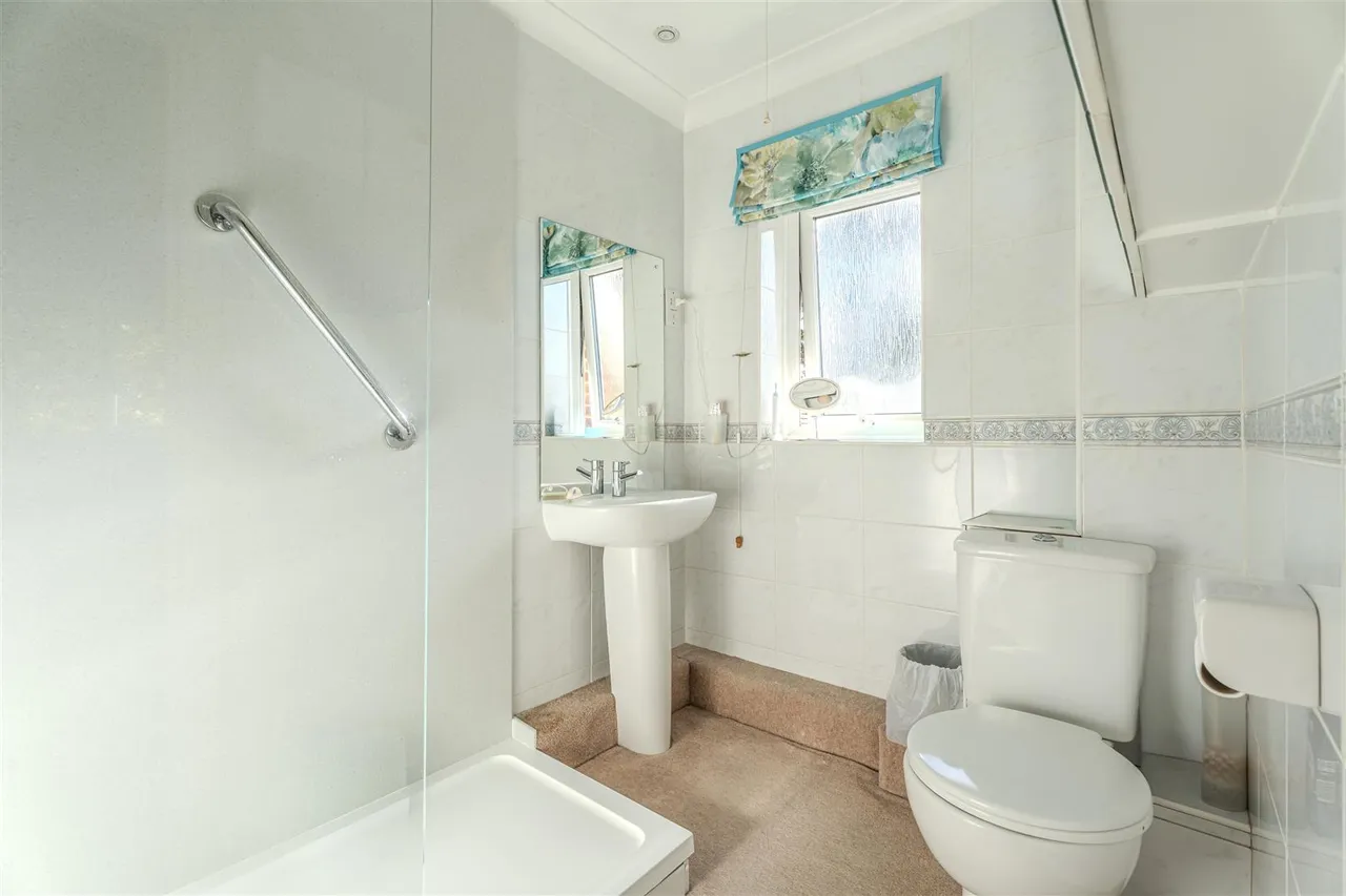 Hobbs Park, St. Leonards, BH24, photo 11