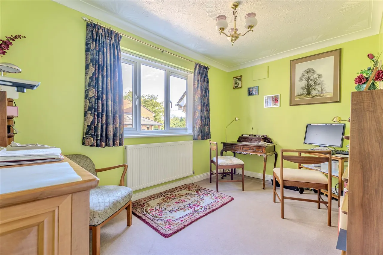 Hobbs Park, St. Leonards, BH24, photo 15