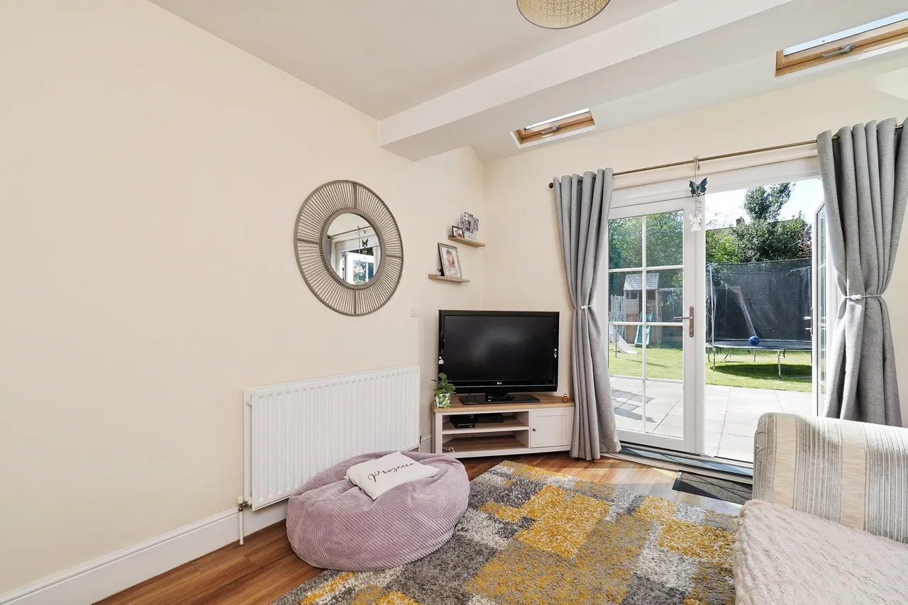 Arnold Lane, Gedling, NG4, photo 3