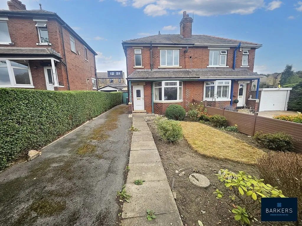 2 bed house for sale — Brookfield Avenue, Cleckheaton BD19 4EP
