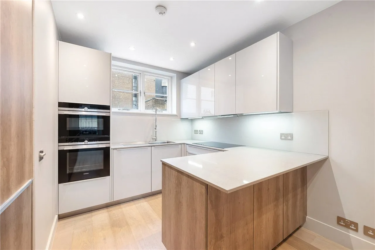 Abingdon Road, London, W8, photo 2