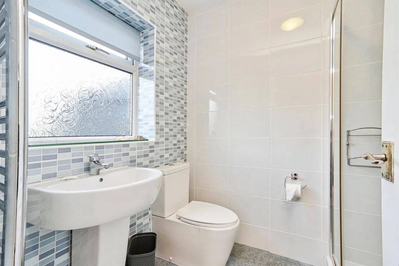 Pendle Road, Bingley, BD16, photo 16