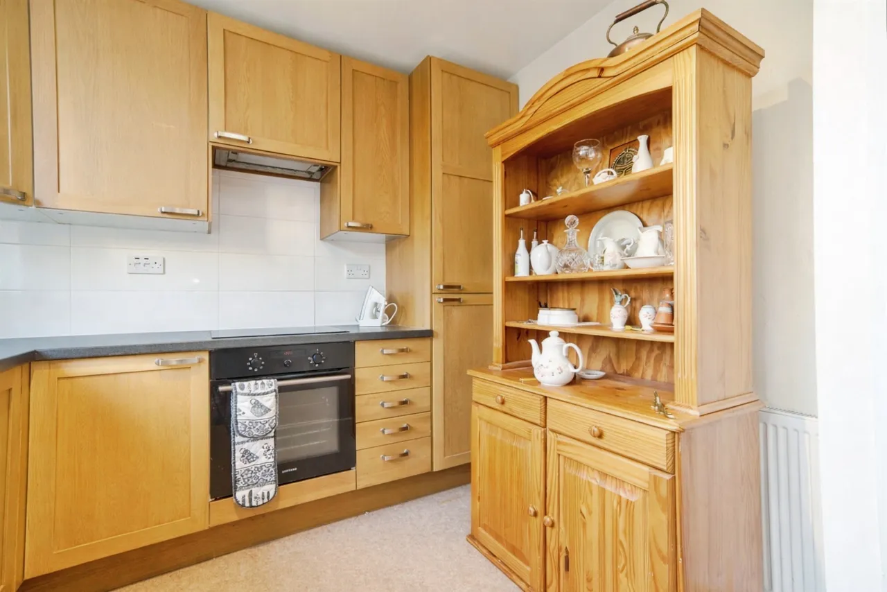 Pendle Road, Bingley, BD16, photo 5