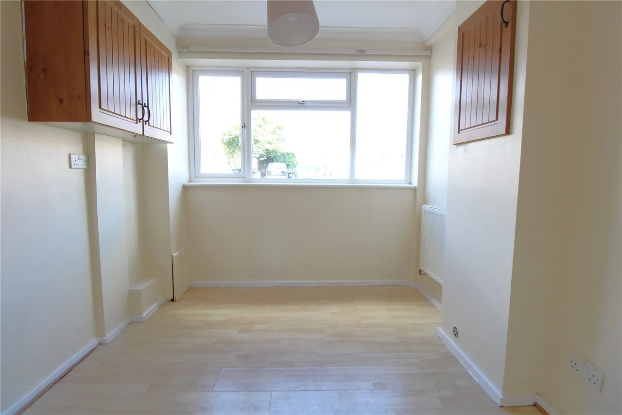 Sullivan Close, Colchester, CO4, photo 11