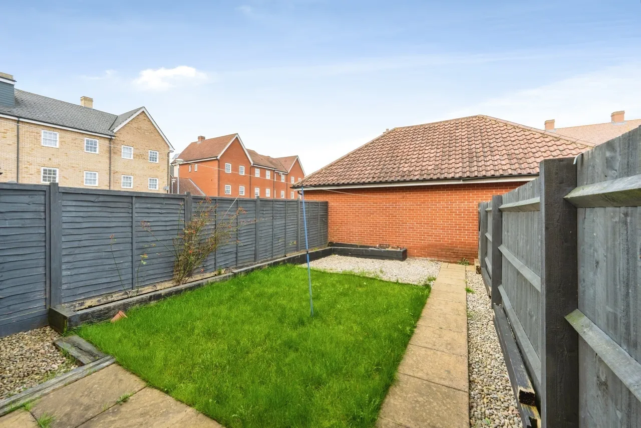 Woodpecker Gardens, Wixams, Bedford, Bedfordshire, MK42, photo 9