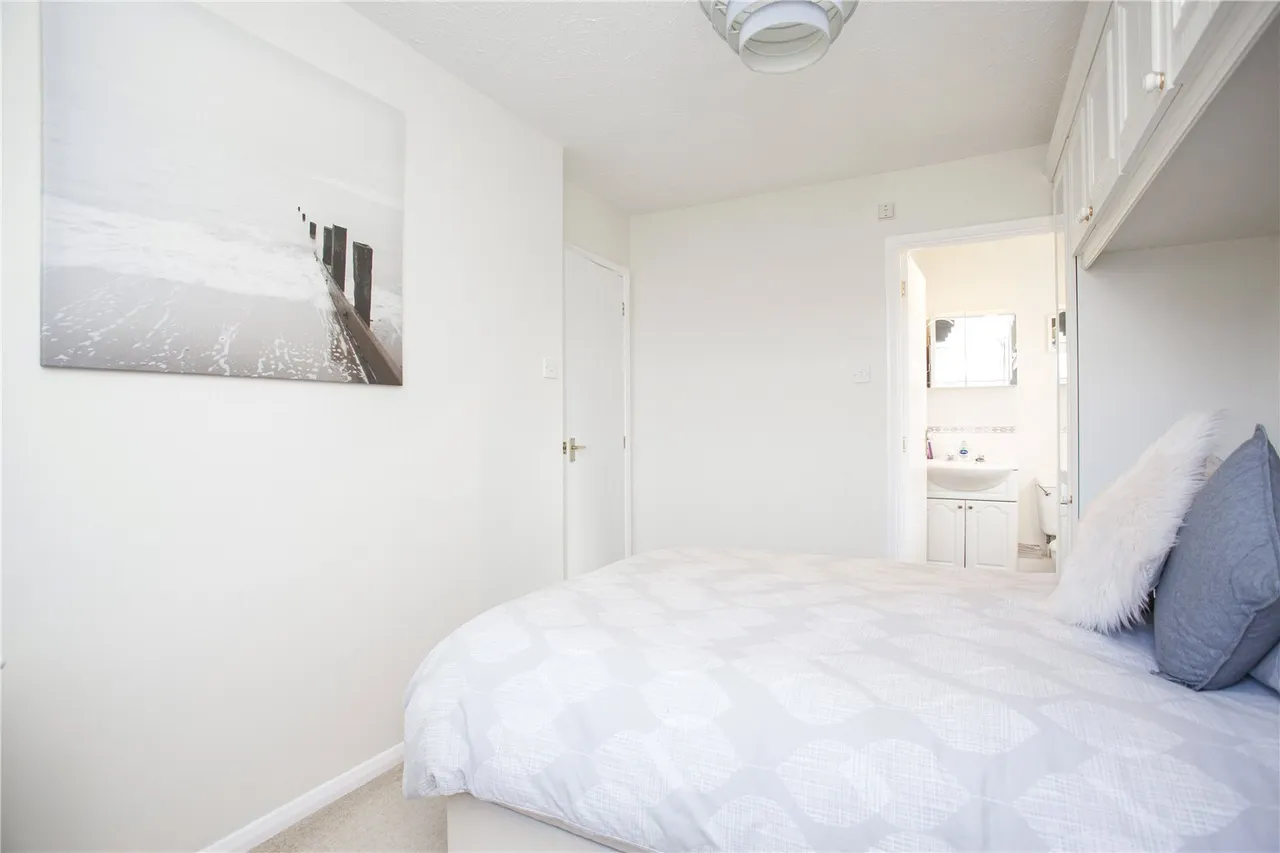 Blackmead, Riverhead, Sevenoaks, Kent, TN13 2QU, photo 13
