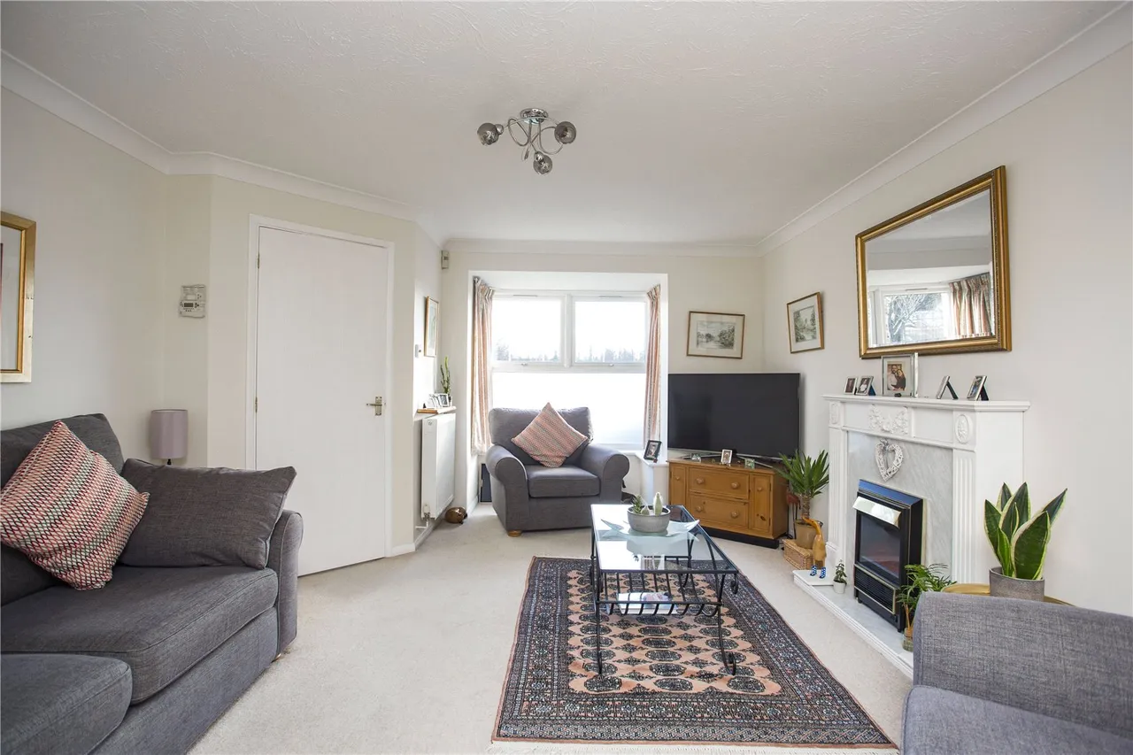 Blackmead, Riverhead, Sevenoaks, Kent, TN13 2QU, photo 5