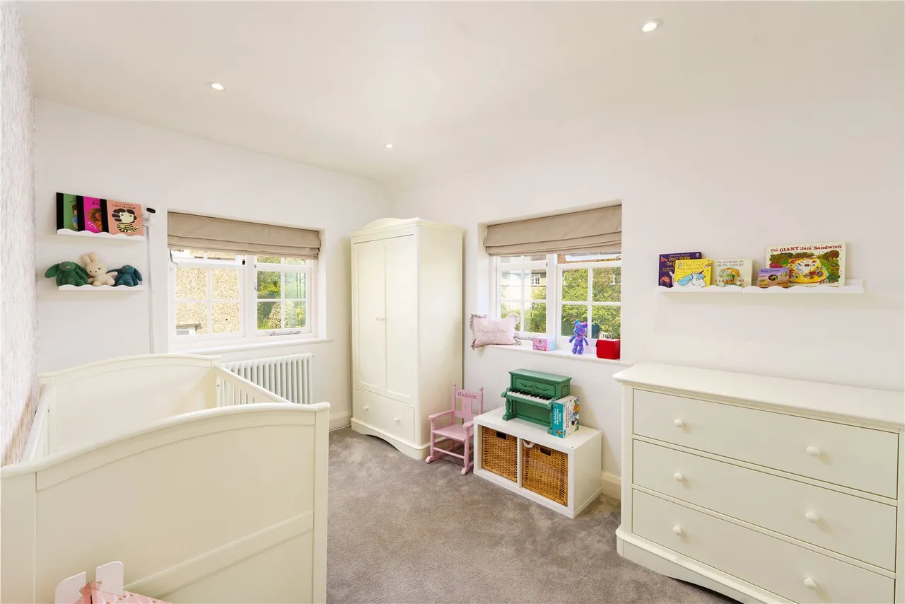 Brooklands Rise, Hampstead Garden Suburb, London, NW11 6DN, photo 12