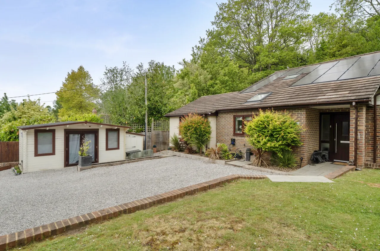 Legion Lane, Kings Worthy, SO23, photo 16