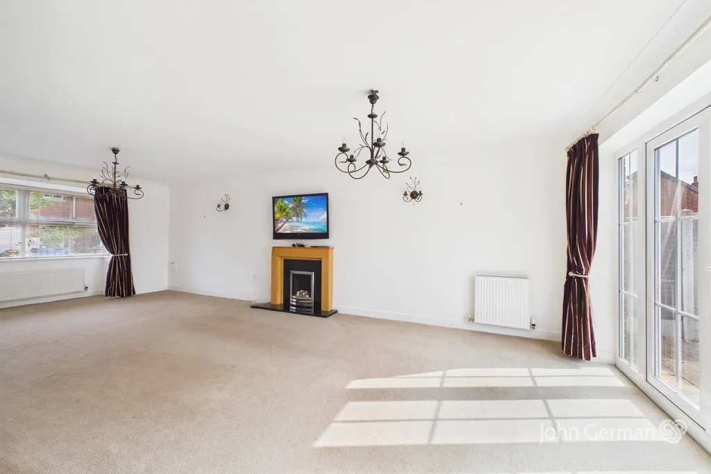 Ferncroft Walk, Chellaston, photo 6