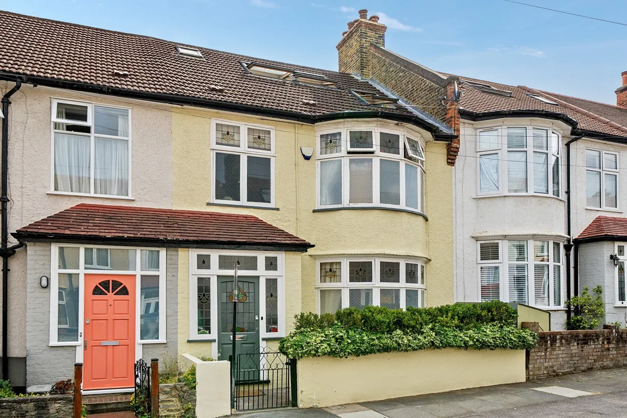 4 bed house for sale — Kilgour Road, SE23