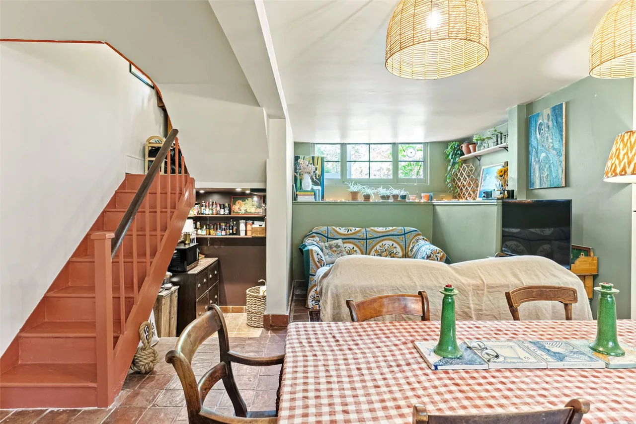 Edward Road, Hampton Hill, TW12 1LH, photo 9