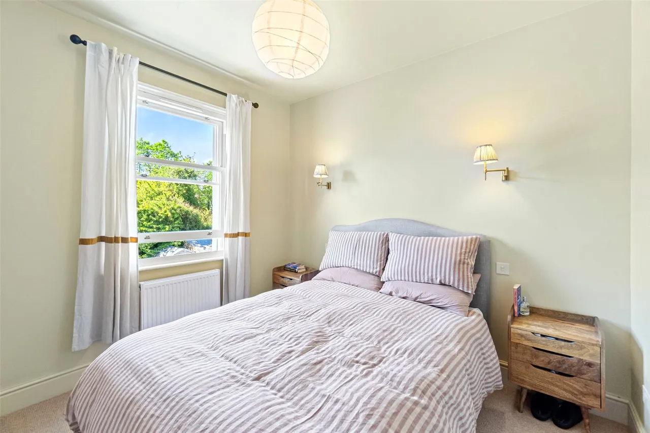 Edward Road, Hampton Hill, TW12 1LH, photo 10