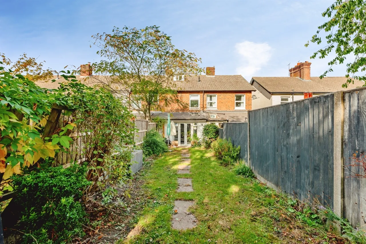 West Street, Crawley, RH11, photo 12