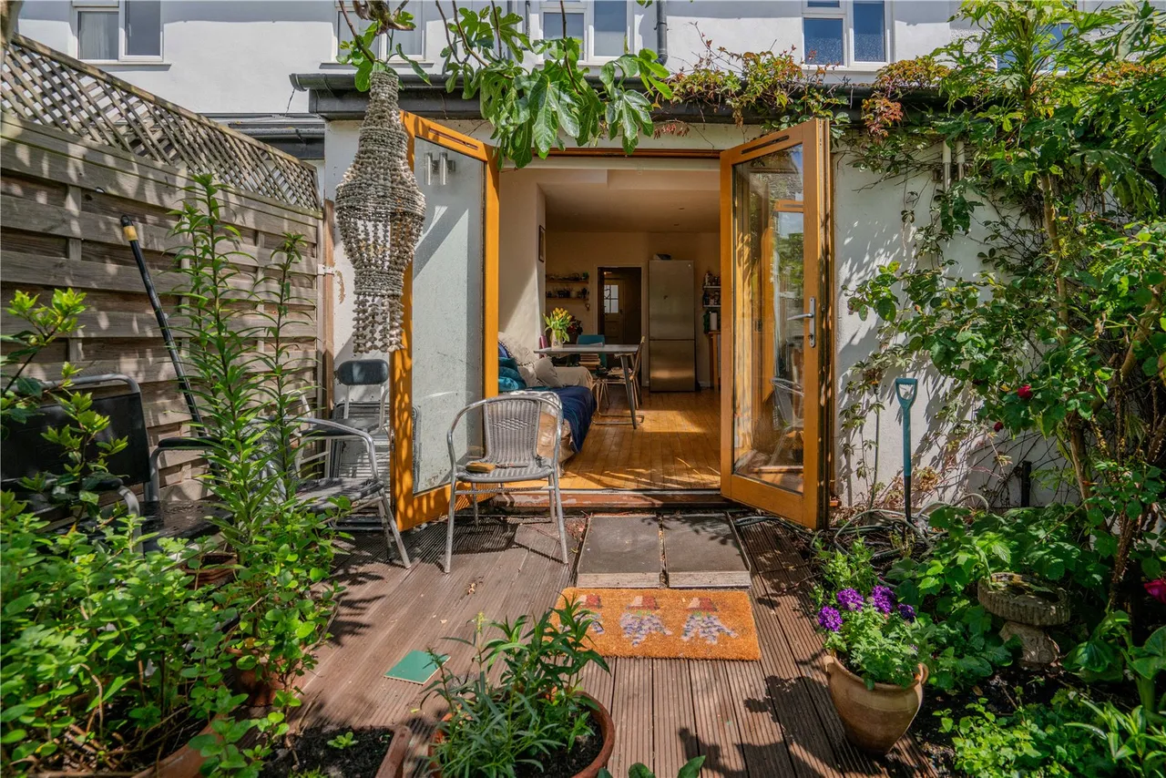 Talbot Road, Twickenham, TW2, photo 17