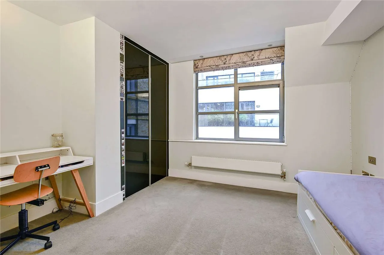 St. John's Place, London, EC1M, photo 9