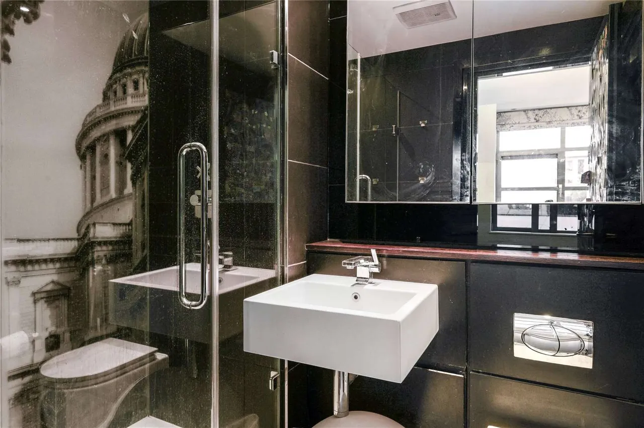 St. John's Place, London, EC1M, photo 6