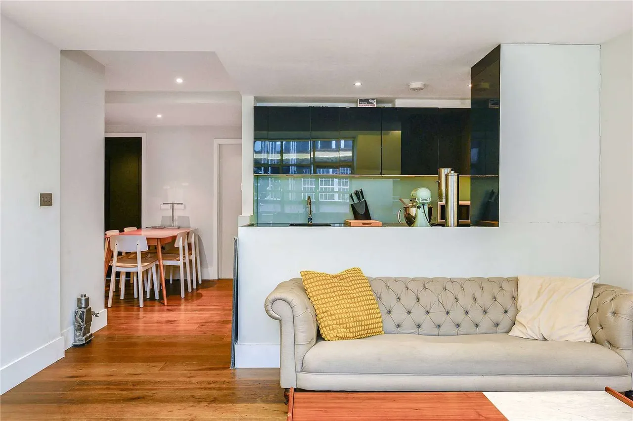 St. John's Place, London, EC1M, photo 13