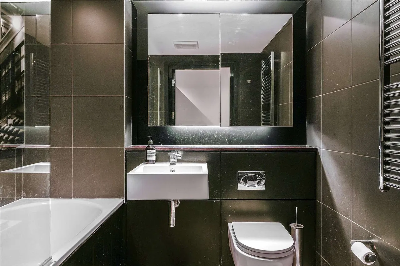 St. John's Place, London, EC1M, photo 17