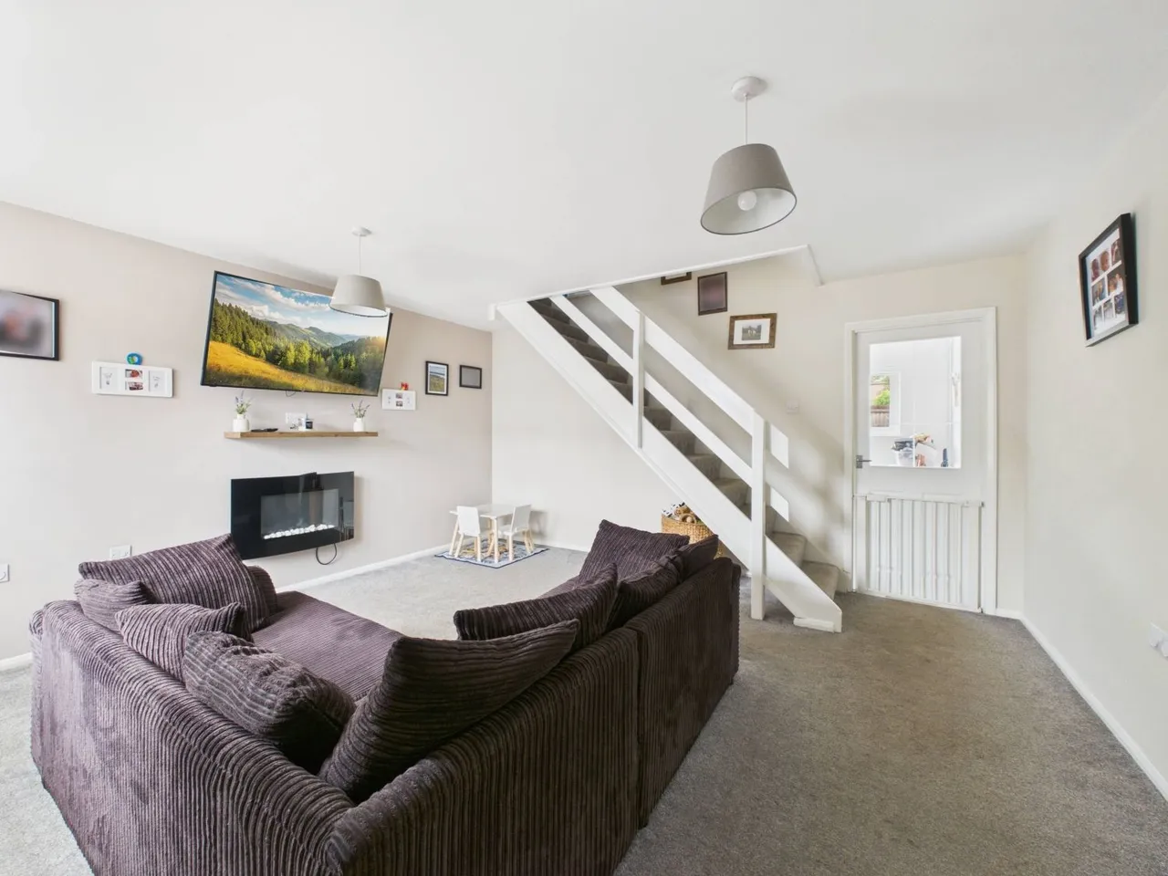 Cottingham Drive, Moulton, NN3, photo 2