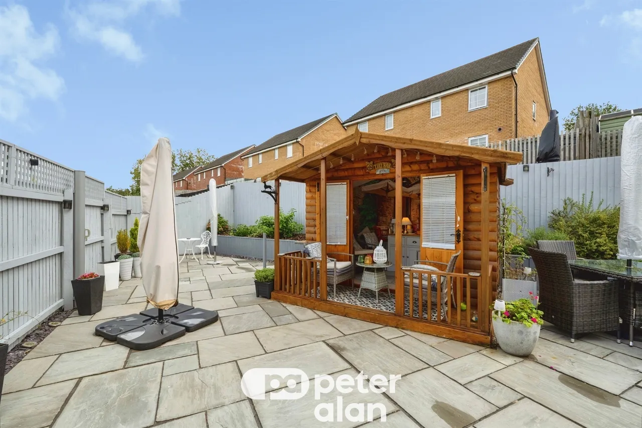 Hooper Way, Neath, SA11, photo 11