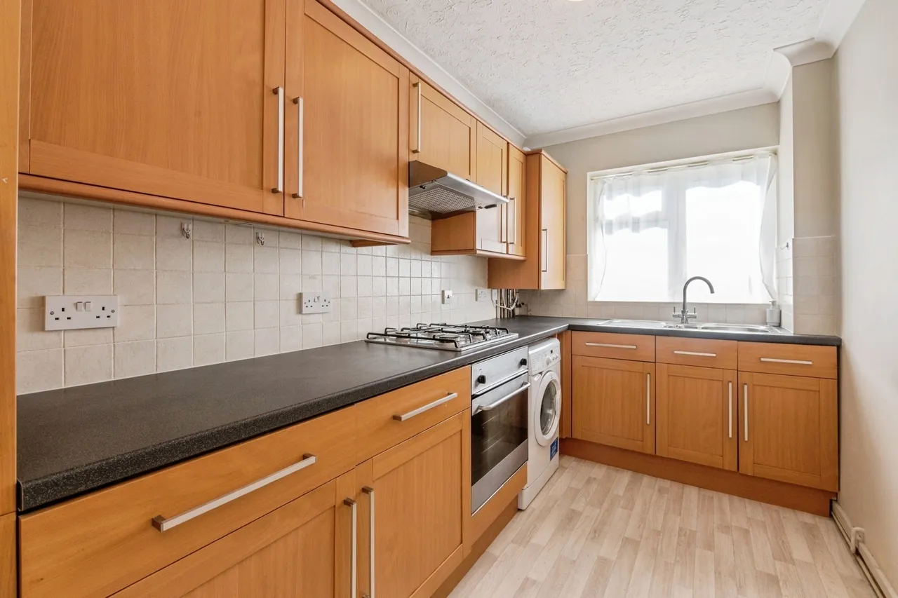 St. Ediths Court, Billericay, CM12, photo 9