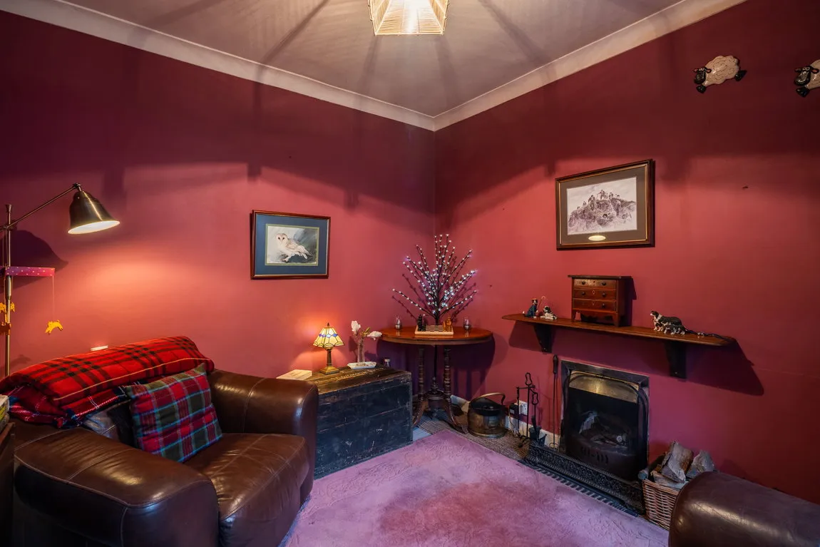 Ffordd Caergybi, Llanfairpwllgwyngyll, Isle of Anglesey, LL61 5YL, photo 6