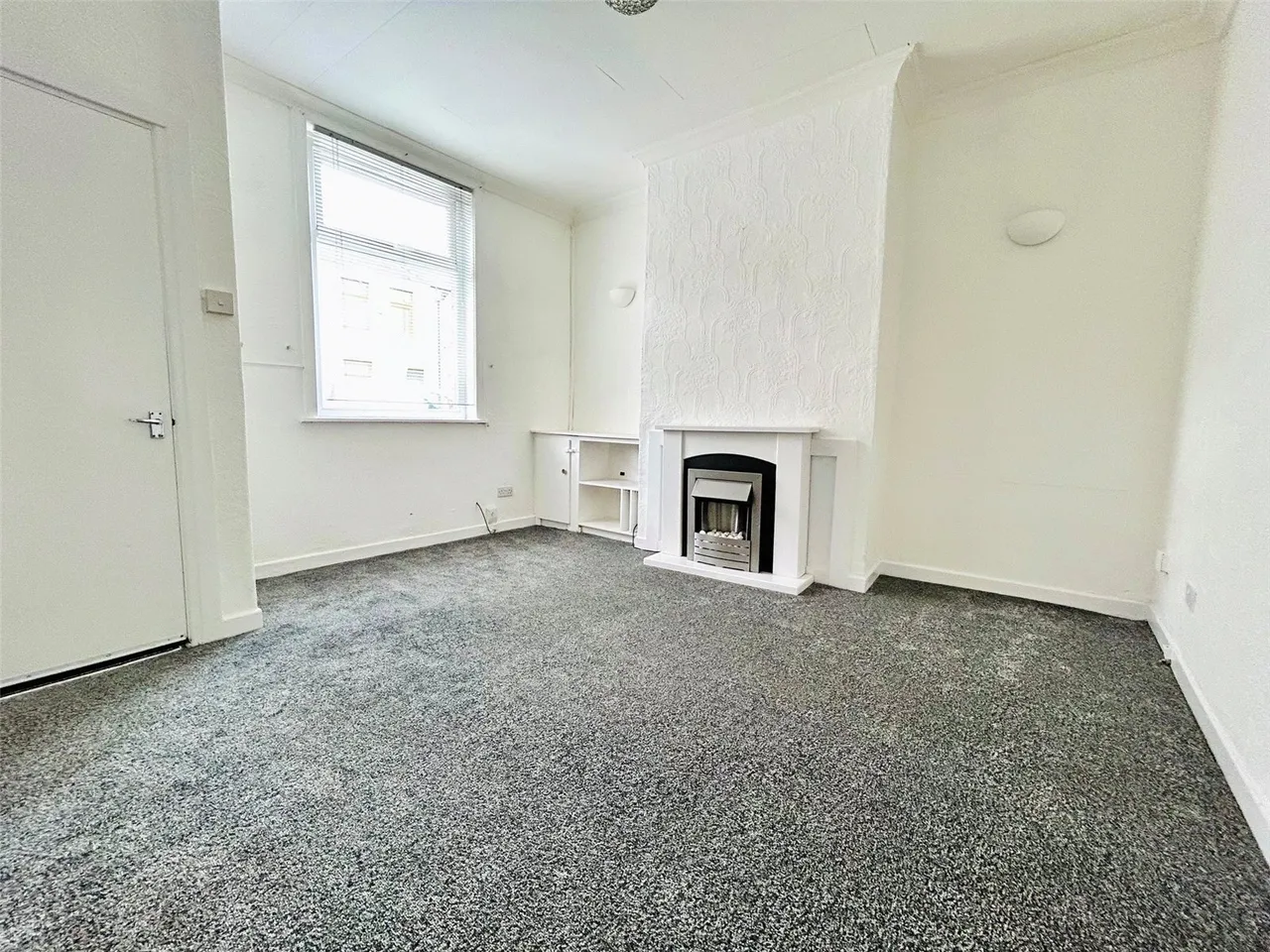 Station Road, Bamber Bridge, Preston, Lancashire, PR5, photo 2
