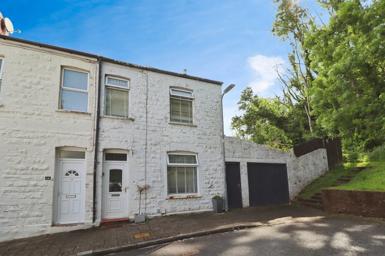 3 bed house for sale, Charlotte Street, Penarth, CF64