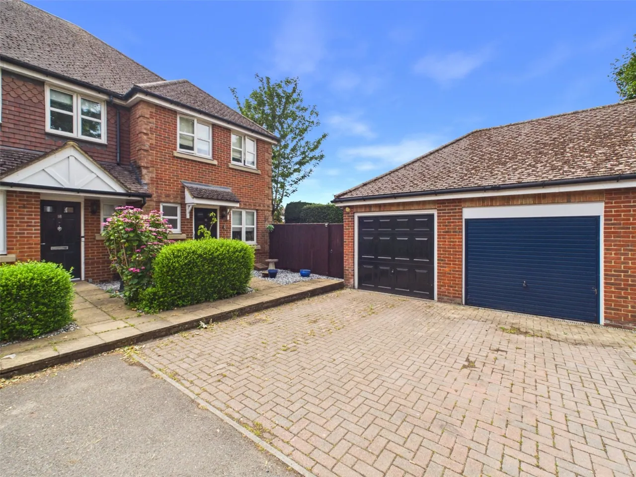Siareys Close, Chinnor, OX39, photo 18