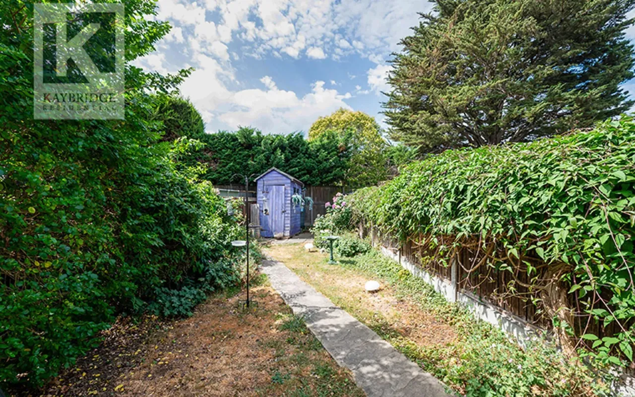 London Road, Cheam, SM3, photo 4