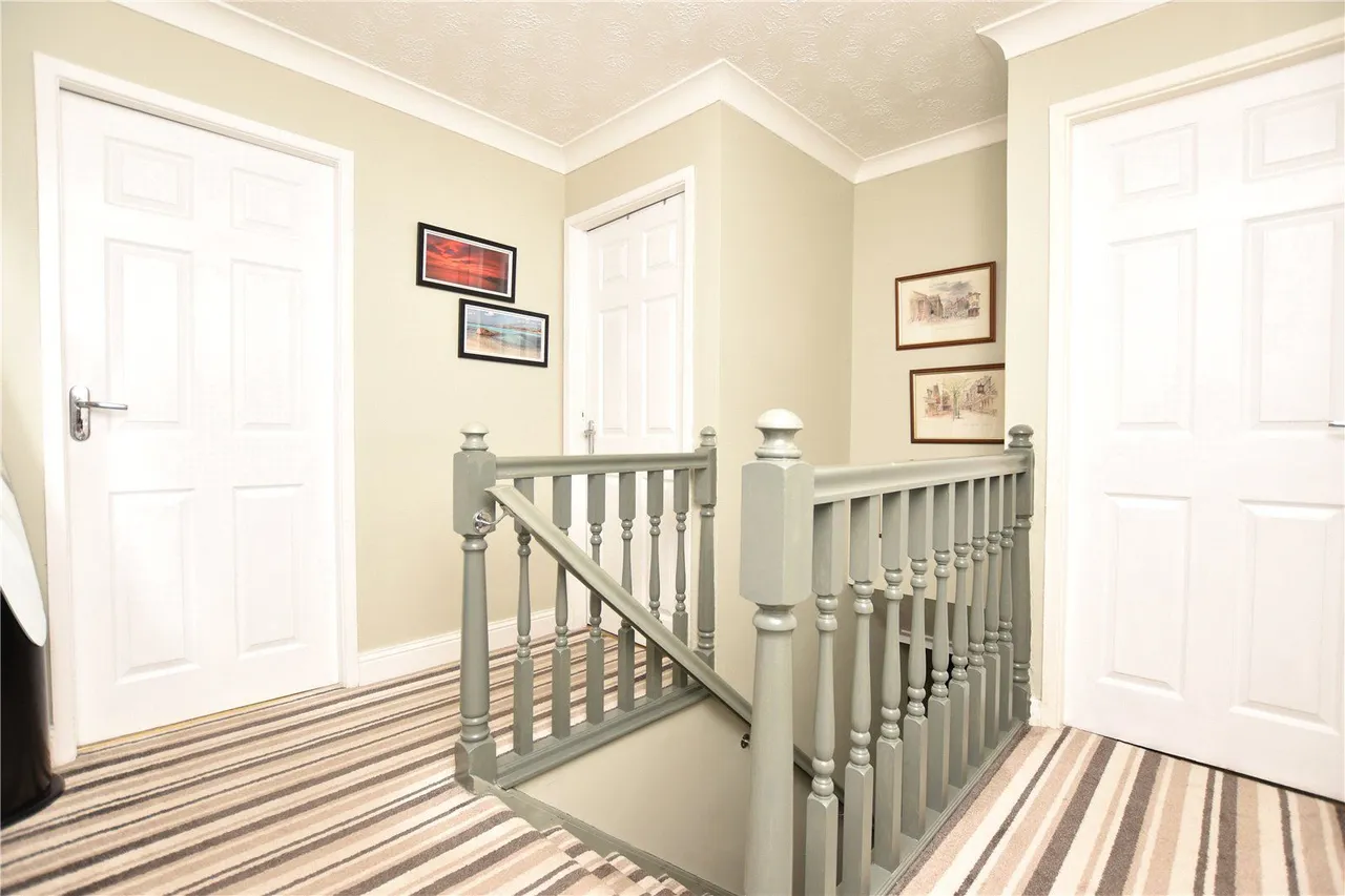 Bradford Road, East Ardsley, WF3, photo 14