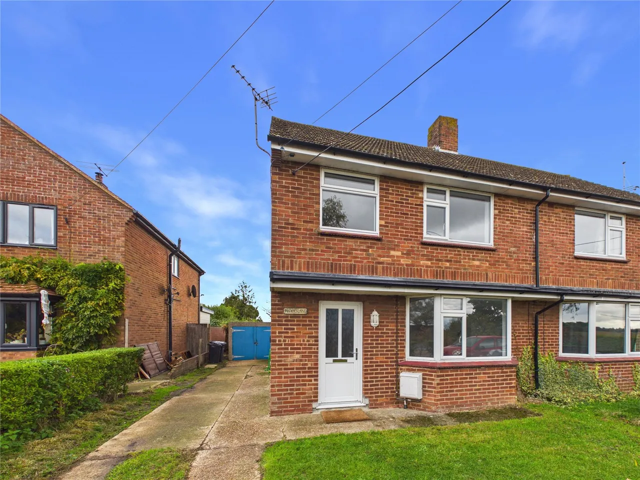 3 bed house to rent, Clacton Road, Wix, CO11