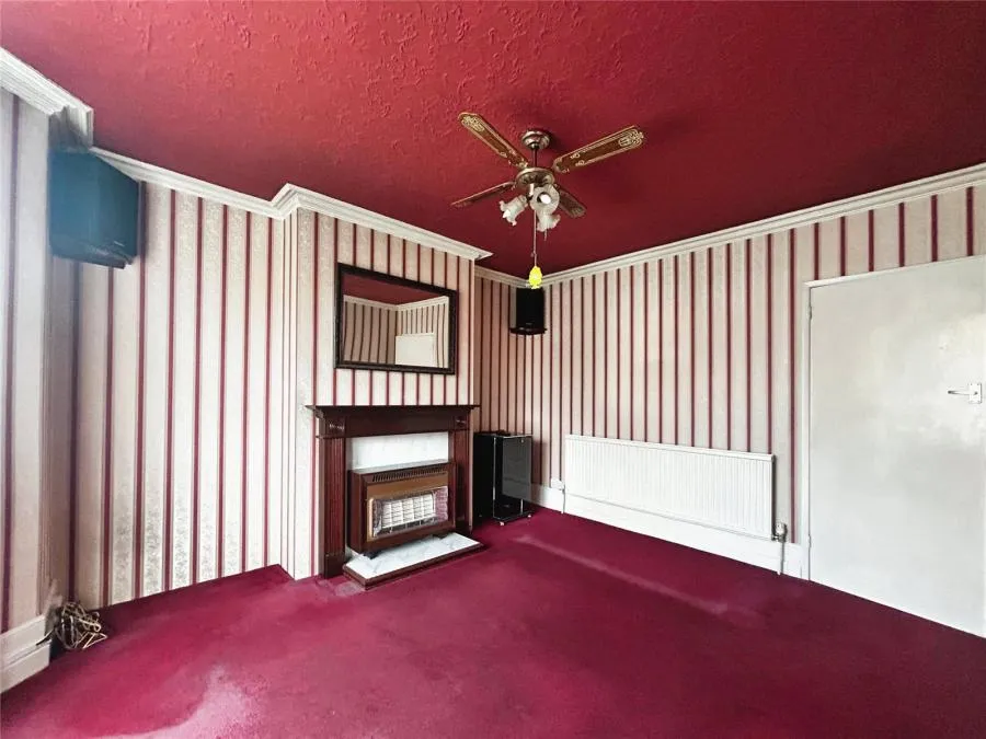 Yarborough Road, East Cowes, PO32, photo 4