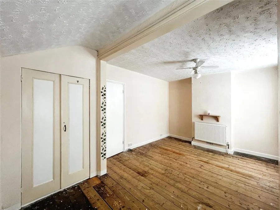 Yarborough Road, East Cowes, PO32, photo 8