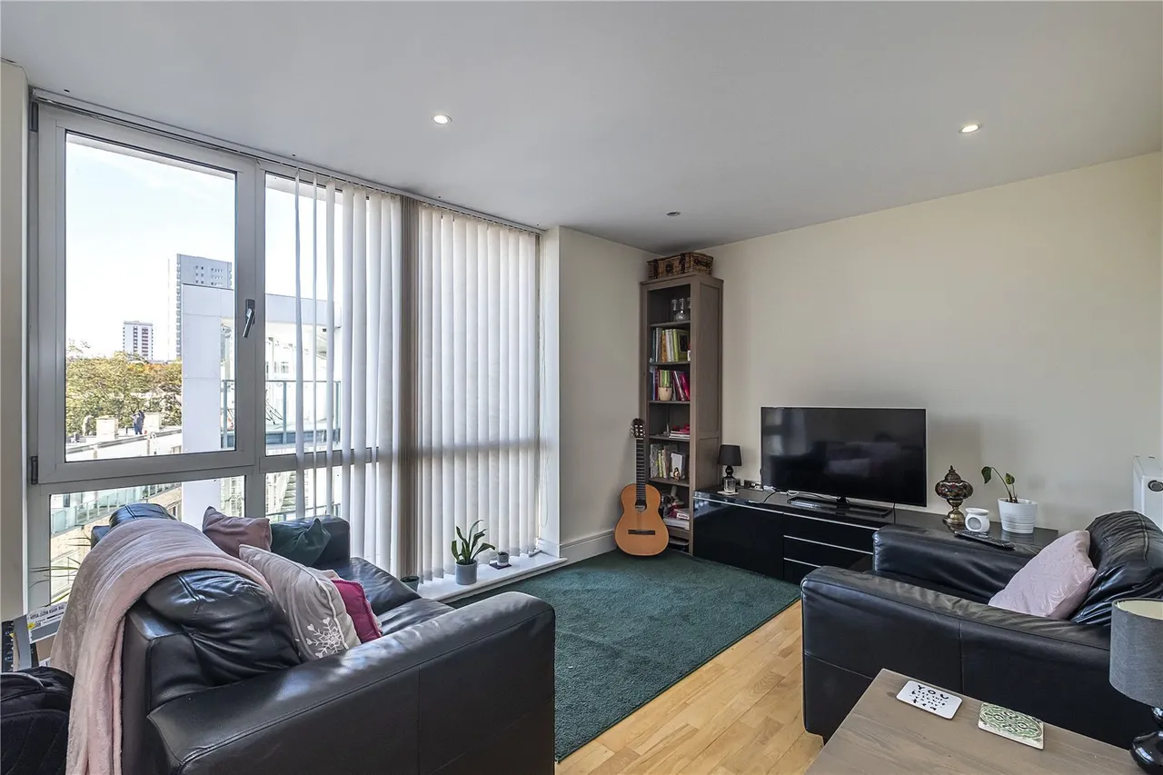 90 Liberty Street, London, SW9, photo 2
