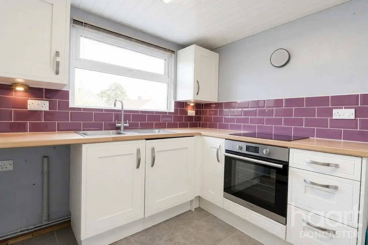 Peters Road, Edlington, DN12, photo 3