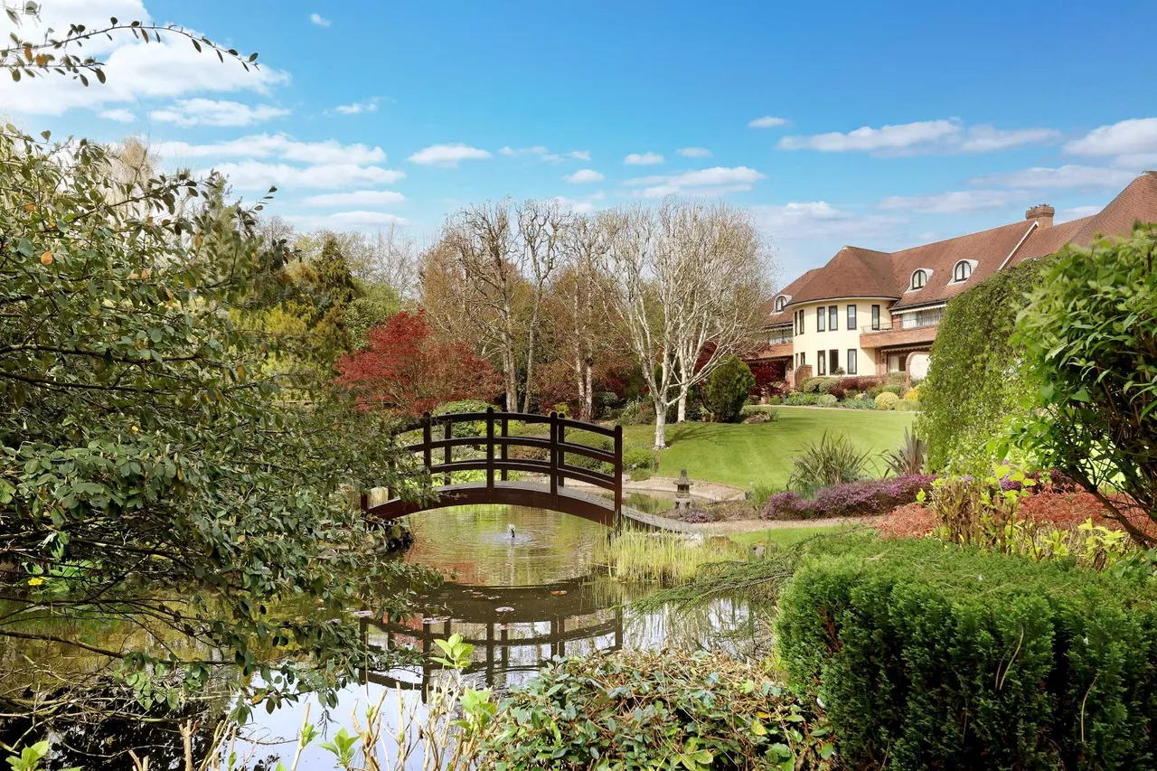 Waterglades, Knotty Green, HP9, photo 19