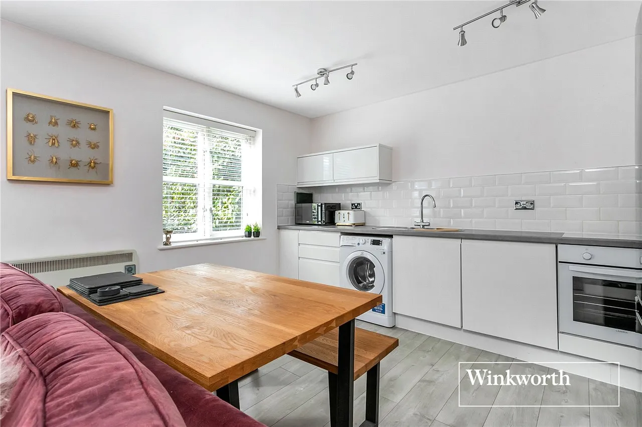 Constable Close, Friern Barnet, N11, photo 7