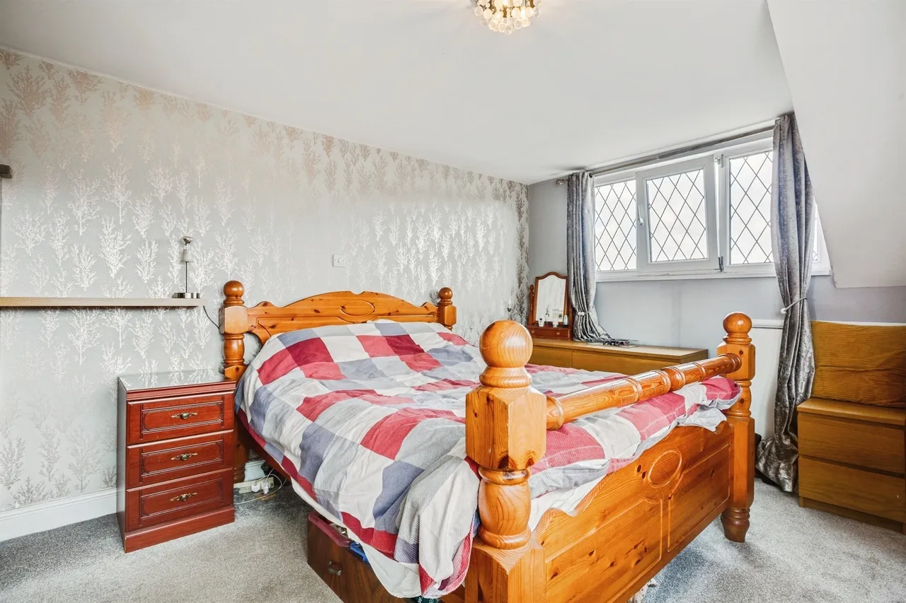 Lingwell Gate Drive, Wakefield, photo 9
