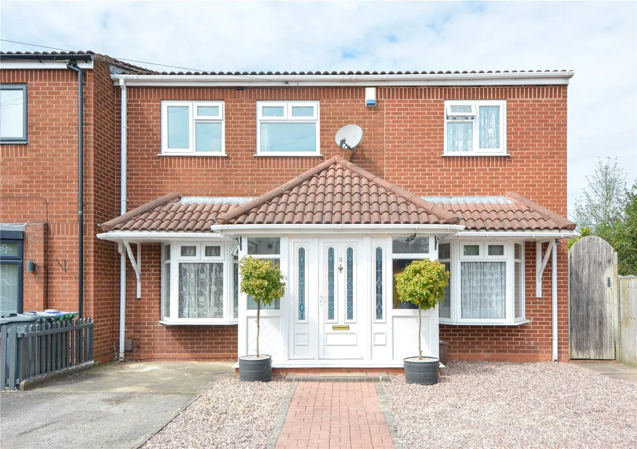 5 bed house for sale — Lotus Croft, Smethwick, West Midlands, B67 6ER