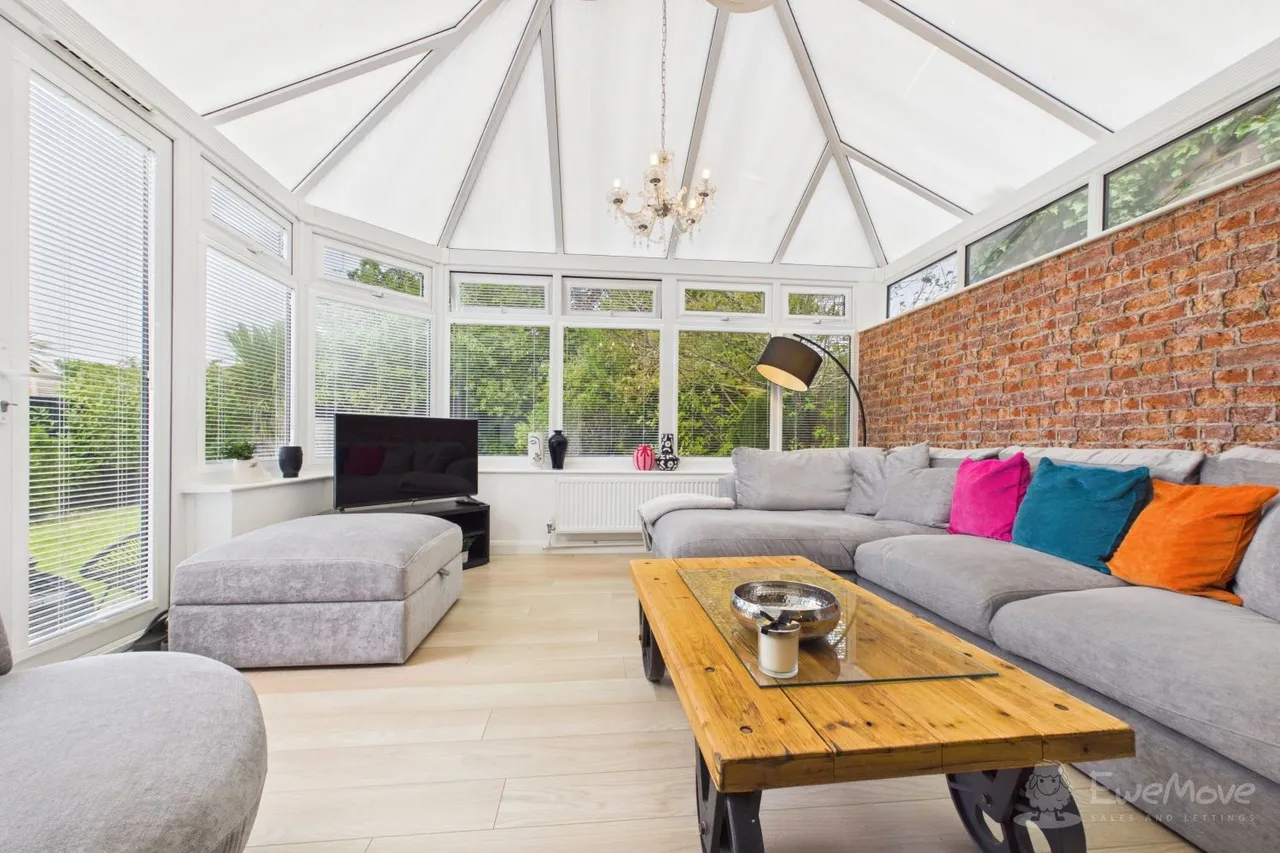 Cheriton Court Road, Folkestone, CT20, photo 11