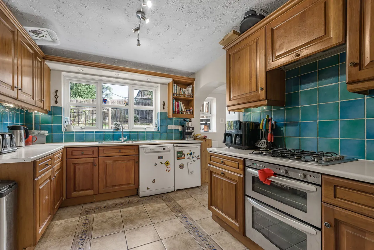 Fitzhardinge Way, Berkeley, GL13, photo 6