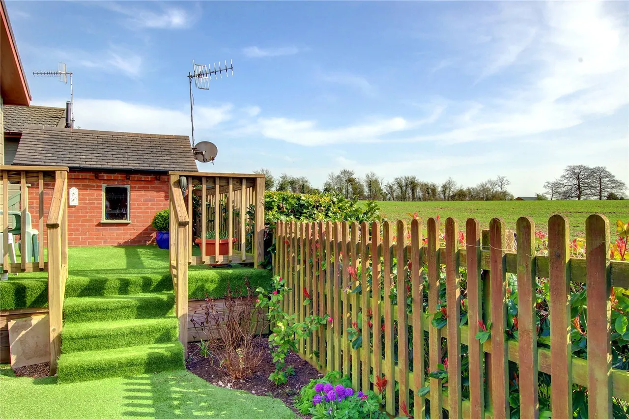 Hanbury Road, Droitwich, WR9 7FB, photo 23