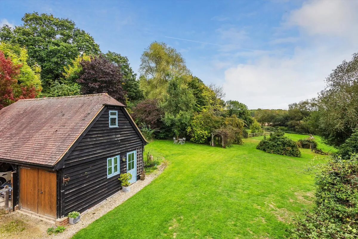 Wrotham Hill, Dunsfold, GU8, photo 16