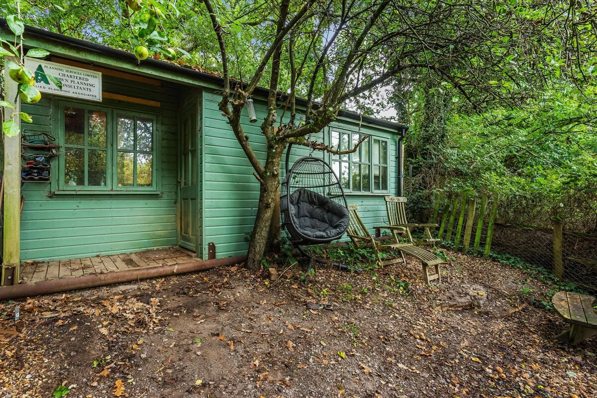 Wrotham Hill, Dunsfold, GU8, photo 21