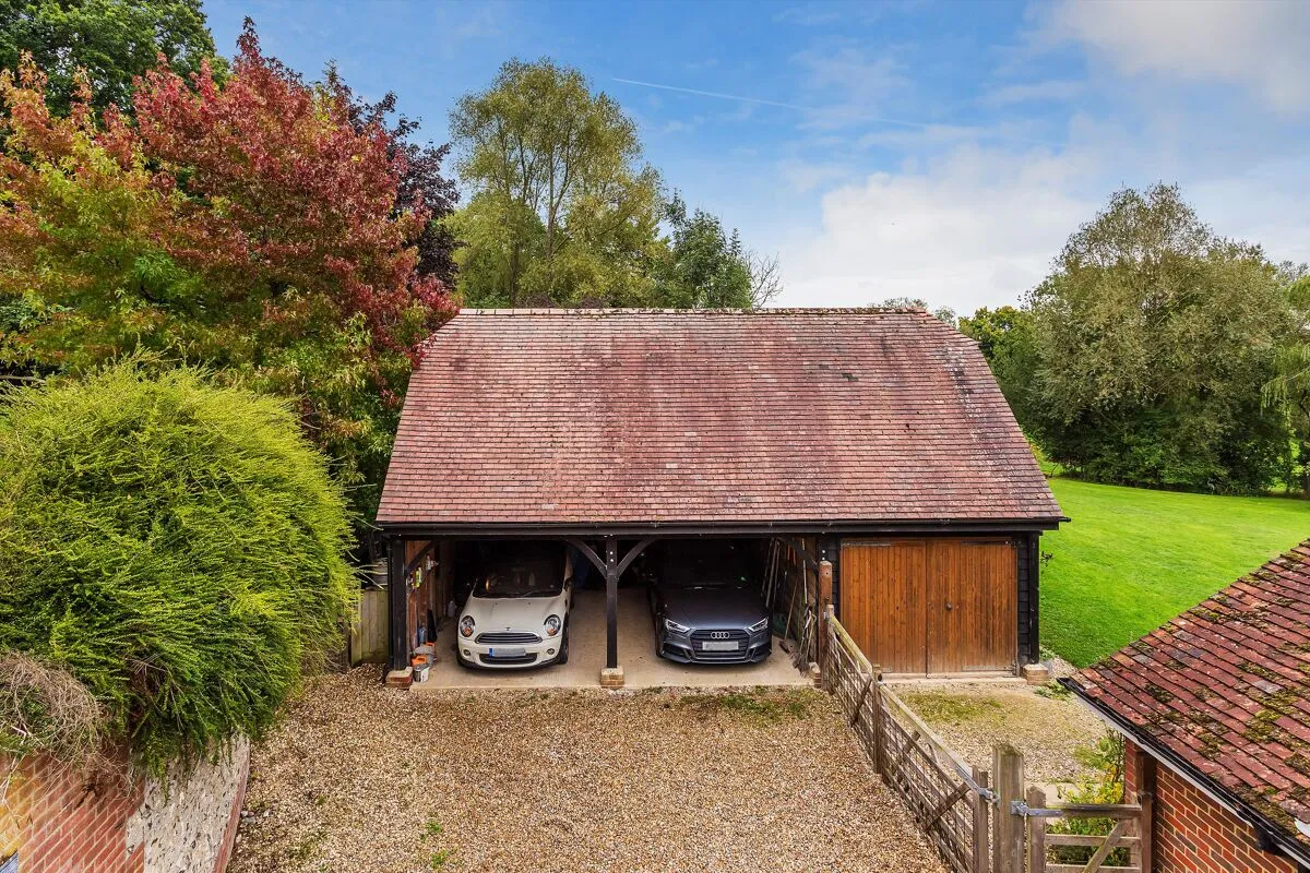 Wrotham Hill, Dunsfold, GU8, photo 15