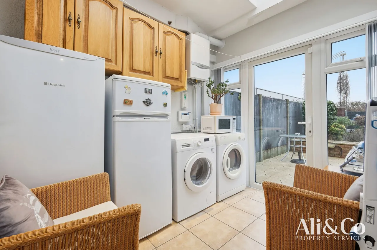 South View Road, Grays, Essex, RM20 4AT, photo 10
